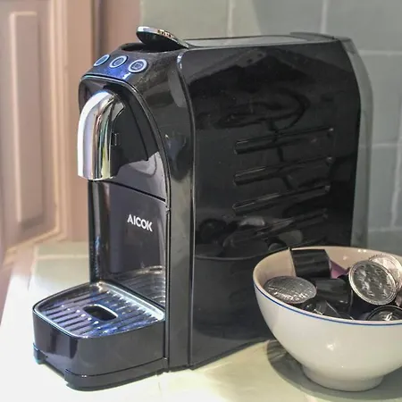 Spacious 1 Bed In Appartement