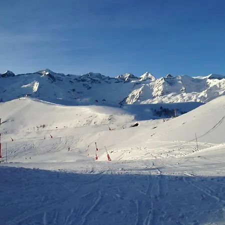 Spacious 1 Bed In * Bagnères-de-Luchon